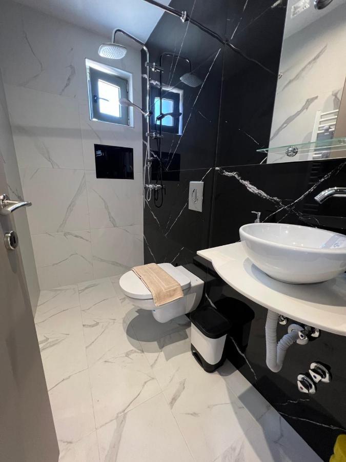 Vespista Boutique Apartment Скиатос Екстериор снимка