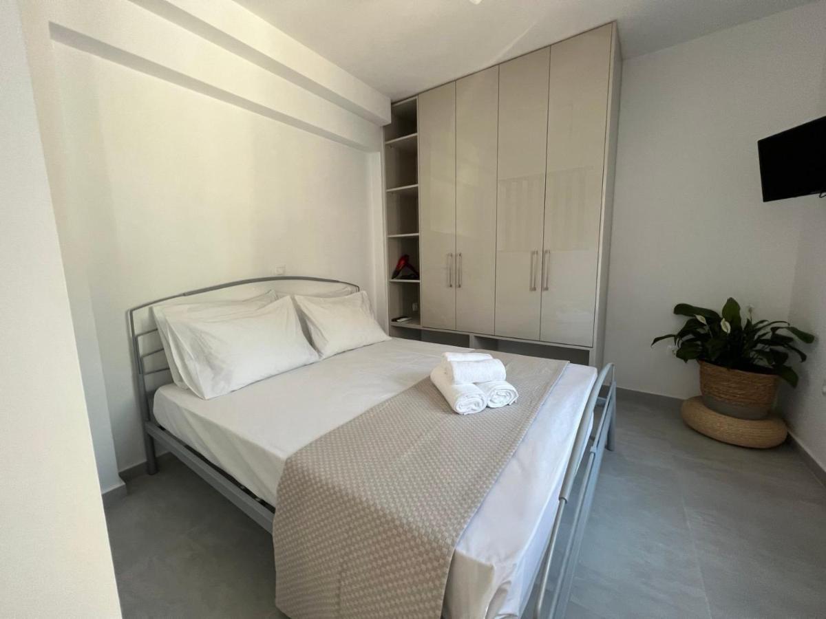 Vespista Boutique Apartment Скиатос Екстериор снимка