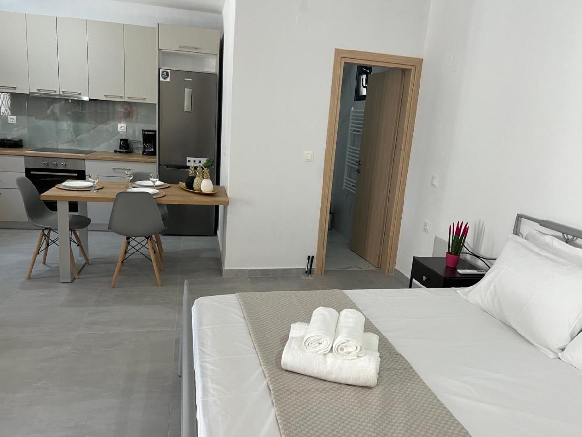 Vespista Boutique Apartment Скиатос Екстериор снимка