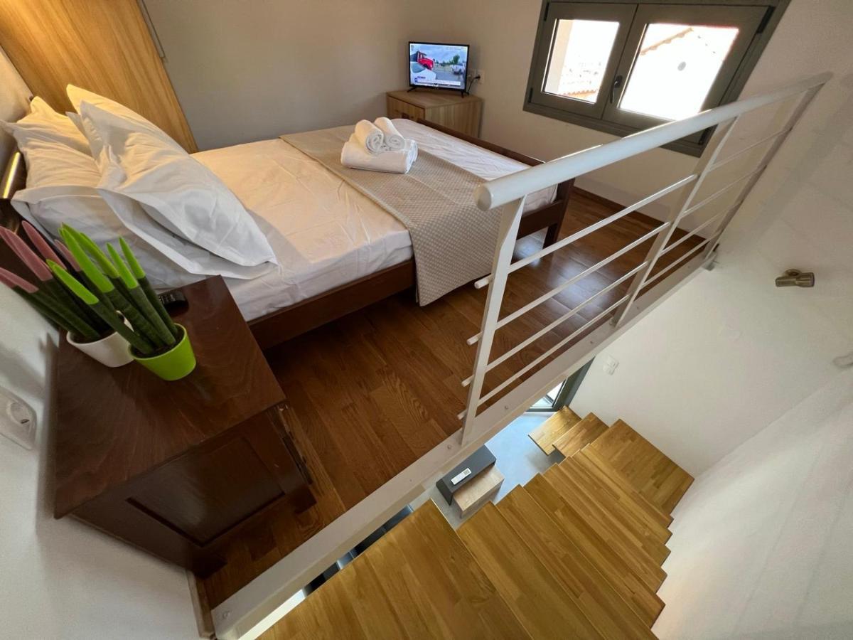 Vespista Boutique Apartment Скиатос Екстериор снимка