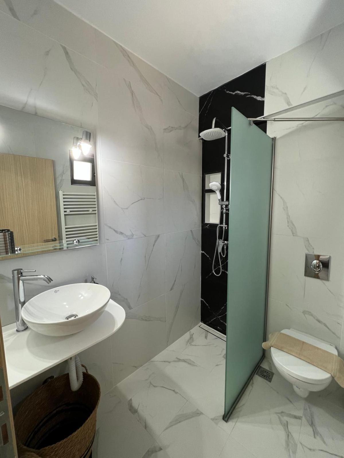 Vespista Boutique Apartment Скиатос Екстериор снимка