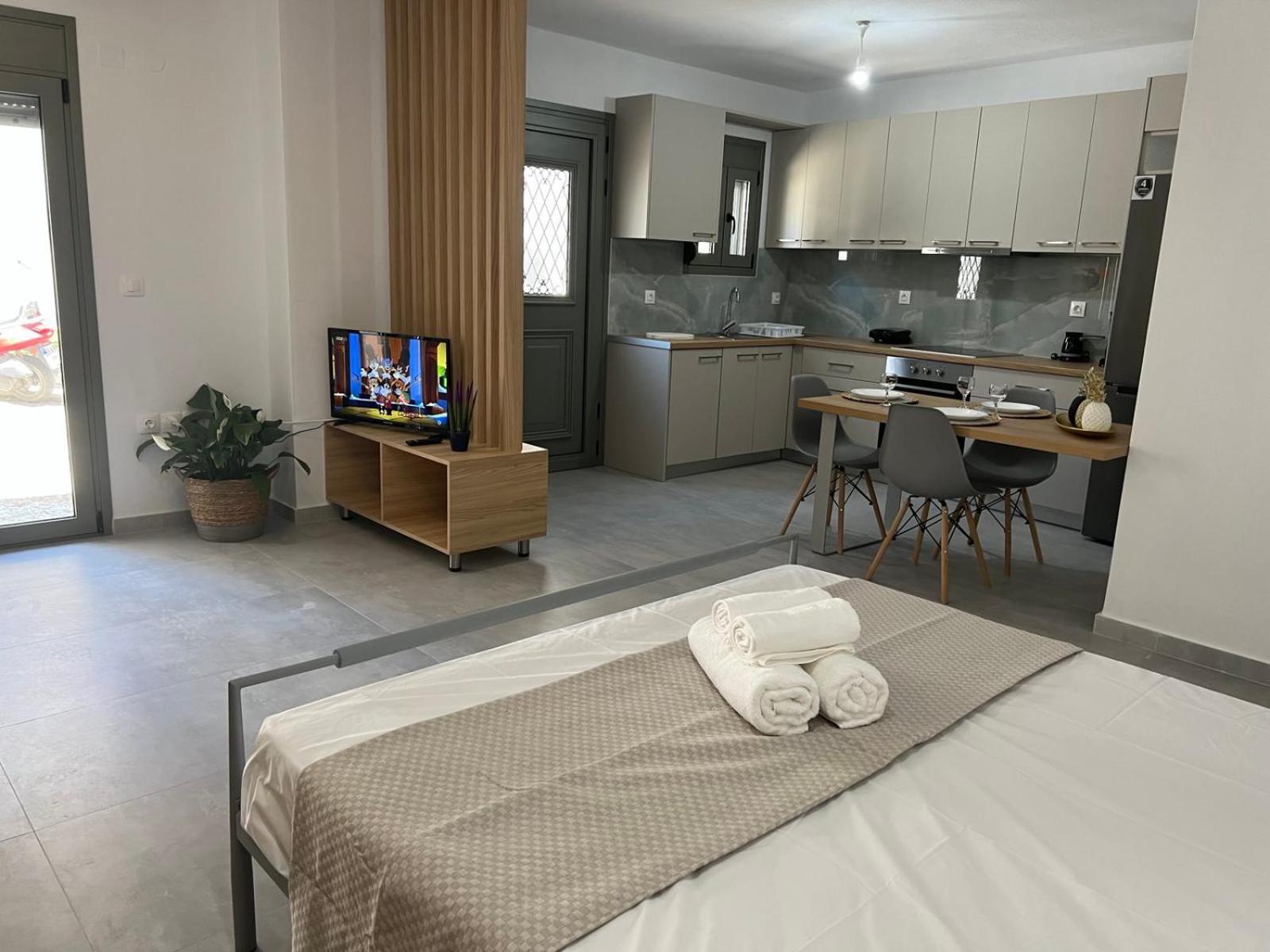 Vespista Boutique Apartment Скиатос Екстериор снимка