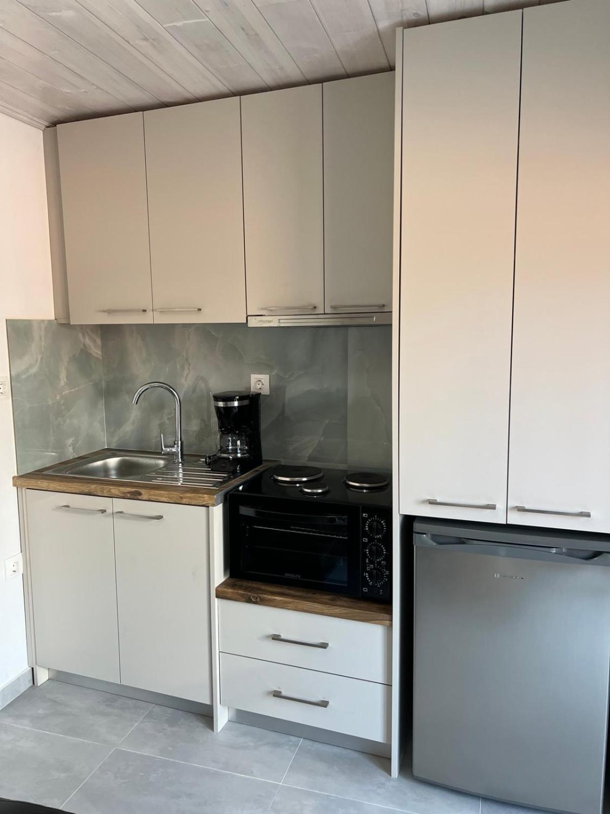 Vespista Boutique Apartment Скиатос Екстериор снимка